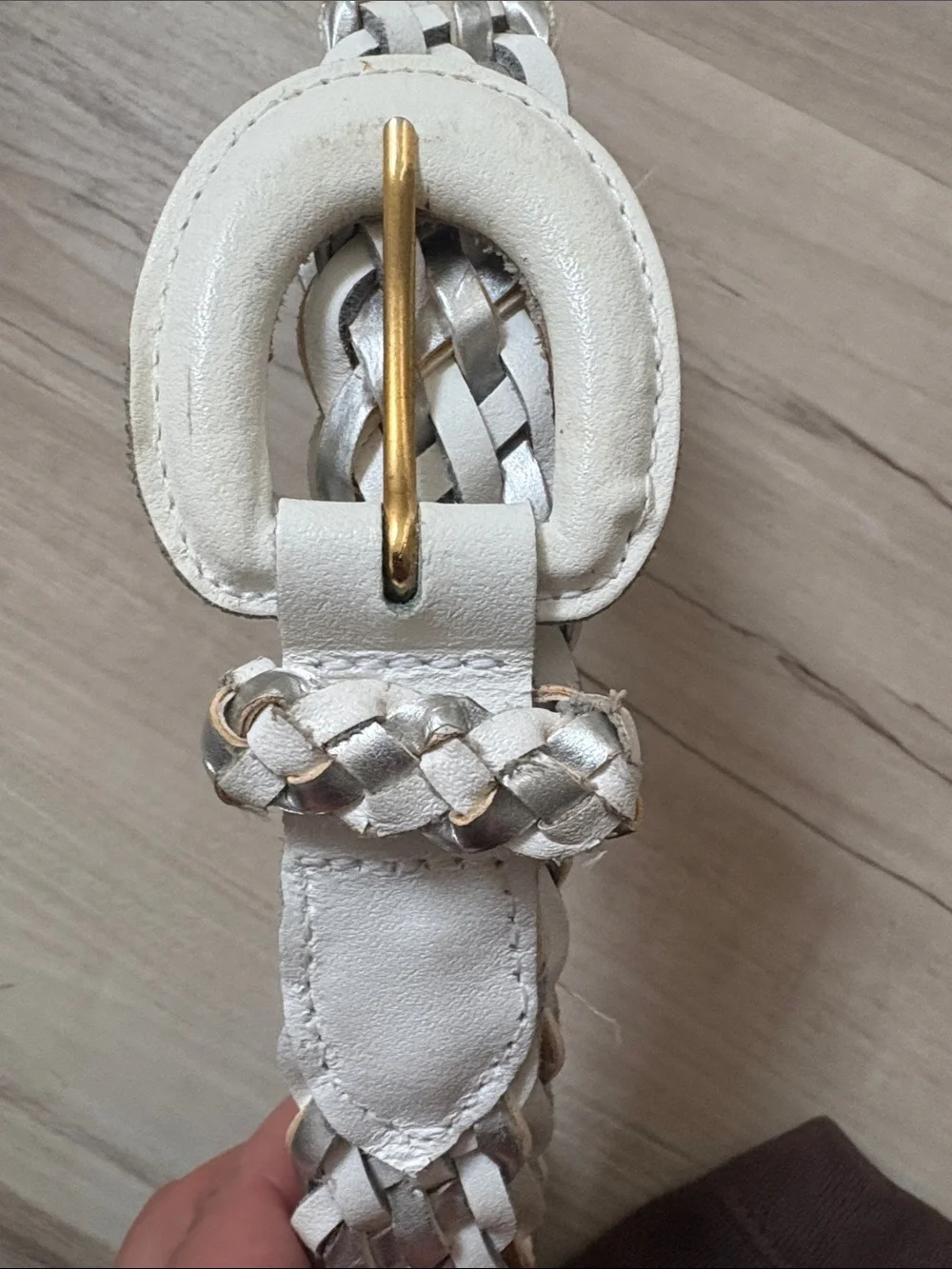 Woven Leather Belt in White and silver